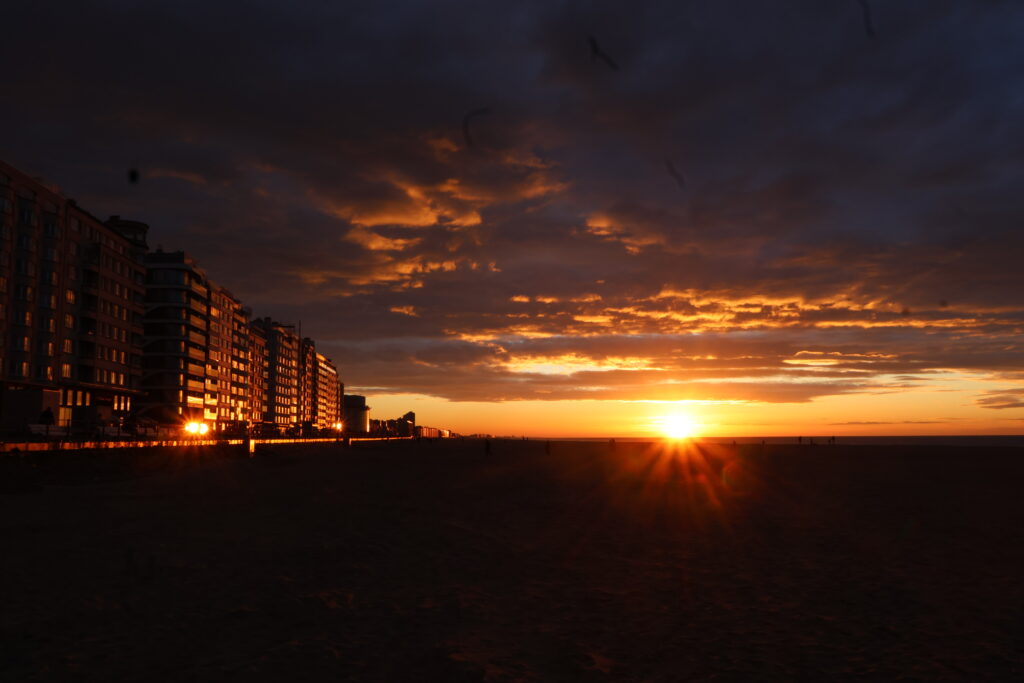 Afbeelding van Oostende op het strand